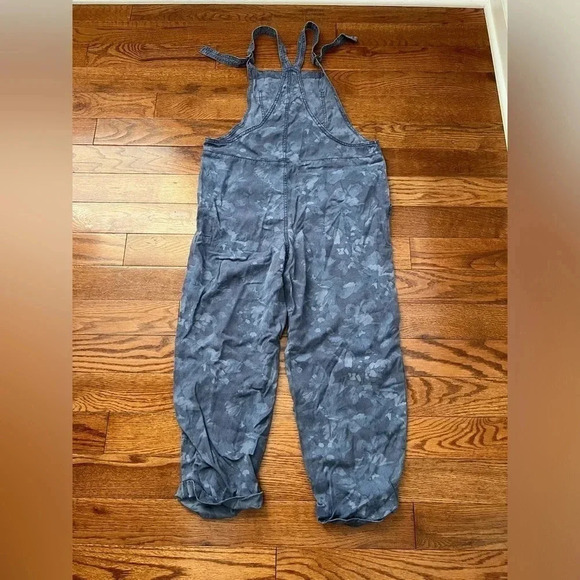 Aerie Pants and Jumpsuit Overalls Sz M - Picture 3 of 7